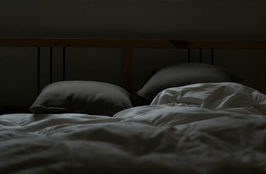 ΥΠΝΟΣ ΕΦΙΑΛΤΗΣ ΟΝΕΙΡΟ ΚΑΦΕΙΝΗ