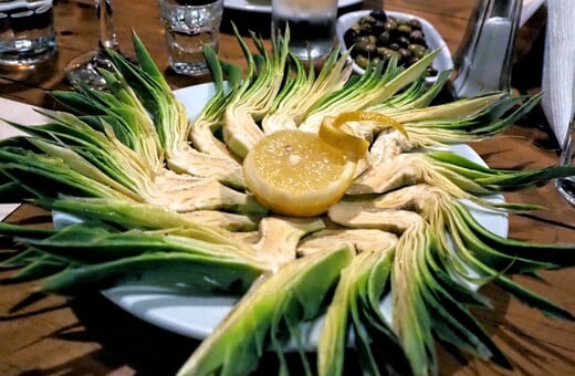 Η ρακή αγαπά τις τρυφερές καρδιές των κήπων