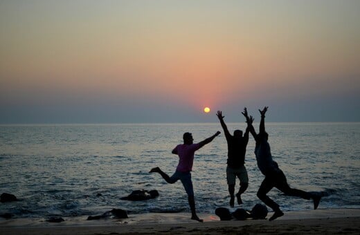 Πανεπιστήμιο της Οξφόρδης: Τι επηρεάζει την ευτυχία σήμερα;