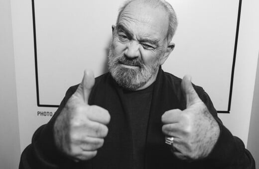 Ερρίκος Λίτσης: «Τρώμε ποπκόρν και βλέπουμε να ρίχνουν πυραύλους»