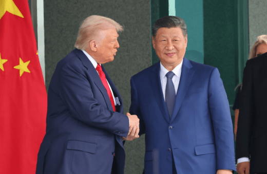 ΤΡΑΜΠ ΤΖΙΝΠΙΝΓΚ ΚΙΝΑ ΠΟΛΕΜΟΣ ΜΕΣΗ ΑΝΑΤΟΛΗ ΣΥΝΑΝΤΗΣΗ