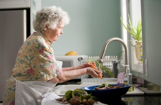 ΑΝΟΙΑ ΗΛΙΚΙΩΜΕΝΟΙ ΣΥΝΗΘΕΙΑ ΣΠΙΤΙ