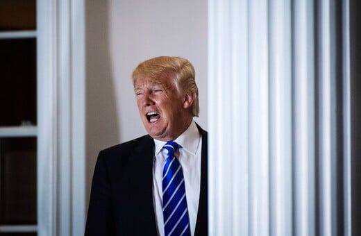 Politico: Είναι δύο πόλεμοι ικανοί να απομακρύνουν Ευρώπη και ΗΠΑ;