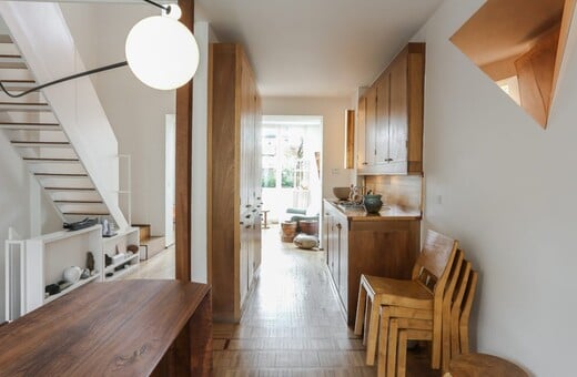 Μέσα στο λονδρέζικο loft του Michael Anastassiades