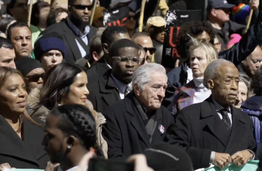 NO KINGS ΝΤΟΝΑΛΝΤ ΤΡΑΜΠ ΡΟΜΠΕΡΤ ΝΤΕ ΝΙΡΟ