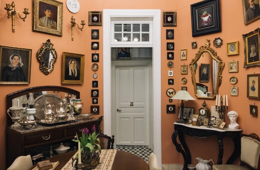 Ένα οικοσύστημα μνήμης μέσα σε μια μονοκατοικία