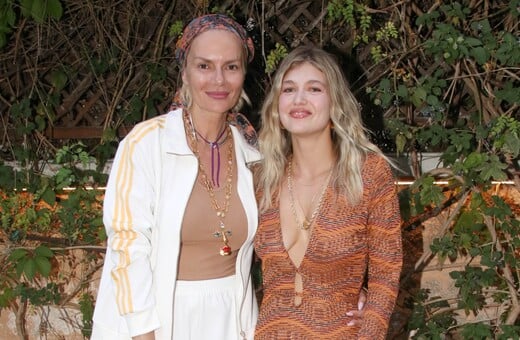 ΕΛΕΝΑ ΧΡΙΣΤΟΠΟΥΛΟΥ ΚΛΕΛΙΑ ΑΝΔΡΙΟΛΑΤΟΥ ΣΥΝΕΡΓΑΣΙΑ ΤΕΛΟΣ