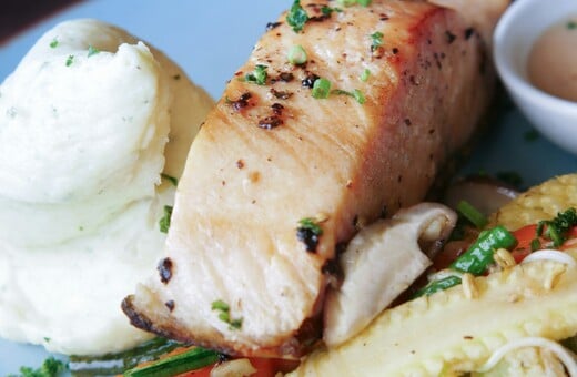 ΚΥΡΙΑΚΗ ΤΩΝ ΒΑΙΩΝ ΓΙΑΤΙ ΤΡΩΜΕ ΨΑΡΙ