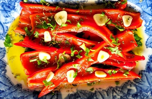 Η Μεγάλη Εβδομάδα του πιο λιτού τραπεζιού