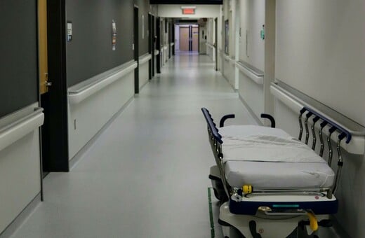 ΘΕΣΣΑΛΟΝΙΚΗ ΝΕΚΡΟΣ ΠΤΩΣΗ ΓΚΡΕΜΟΣ