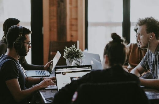 ΕΥΡΩΠΗ ΕΡΓΑΖΟΜΕΝΟΙ 