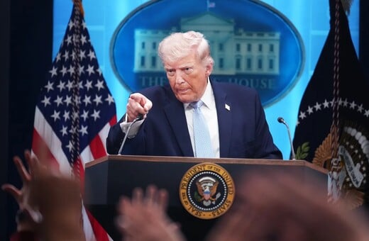 Την ύστατη στιγμή, ο Τραμπ ανακοίνωσε εκεχειρία δύο εβδομάδων με το Ιραν