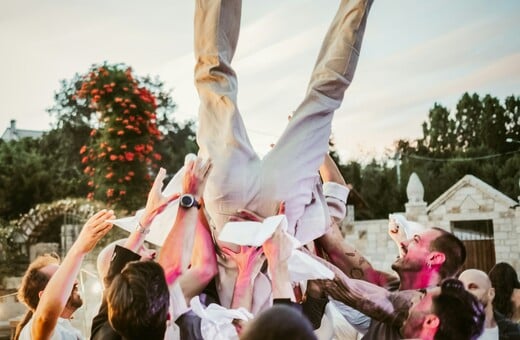 Mελέτη συνδέει τον γάμο με μειωμένο κίνδυνο εμφάνισης καρκίνου