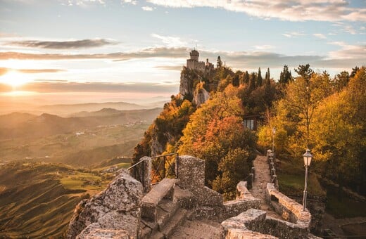 ΣΑΝ ΜΑΡΙΝΟ ΤΟΥΡΙΣΤΕΣ ΕΥΡΩΠΗ 