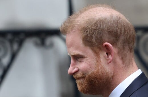 ΠΡΙΓΚΙΠΑΣ ΧΑΡΙ ΜΗΝΥΣΗ ΣΥΚΟΦΑΝΤΙΚΗ ΔΥΣΦΗΜΙΣΗ