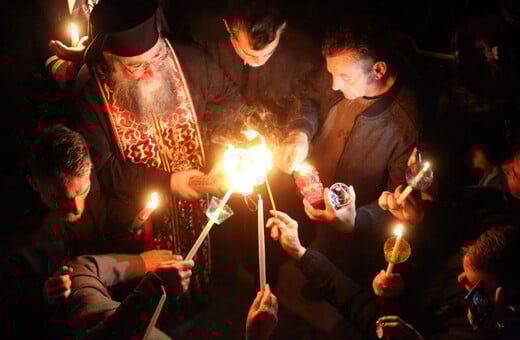 Πώς γεννήθηκε η παράδοση της πασχαλινής λαμπάδας;