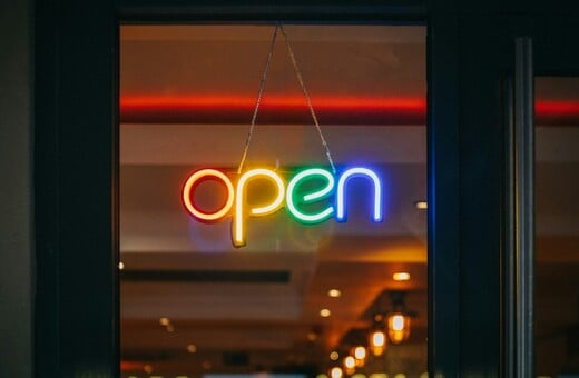 ΚΑΤΑΣΤΗΜΑΤΑ ΑΝΟΙΧΤΑ ΣΗΜΕΡΑ ΜΕΓΑΛΟ ΣΑΒΒΑΤΟ