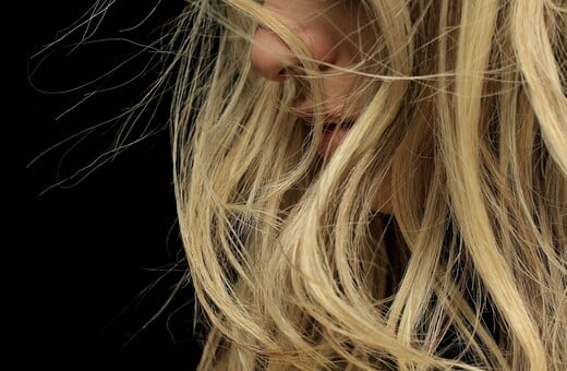 ΜΑΛΛΙΑ ΡΟΥΧΑ ΤΣΙΚΝΑ ΜΥΡΩΔΙΑ ΠΑΣΧΑ