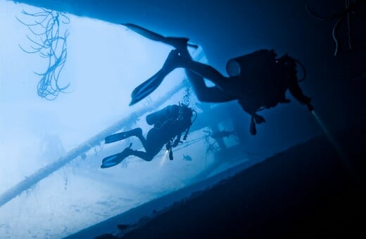 ΒΡΕΤΑΝΙΑ ΝΑΥΑΓΙΟ ΔΥΤΕΣ ΠΛΟΙΟ