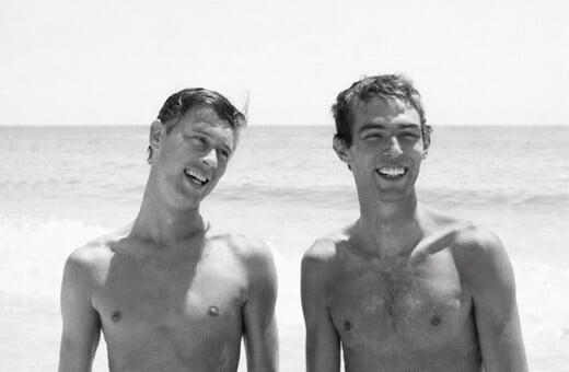 «Όποτε θελήσεις να κάνουμε έρωτα, απλώς πες το»: Η ιστορία αγάπης του Πίτερ Χούτζαρ και του Πολ Θεκ