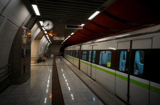 ΤΡΙΤΗ ΤΟΥ ΠΑΣΧΑ, ΜΕΤΡΟ, ΤΡΟΛΕΙ, ΤΡΑΜ