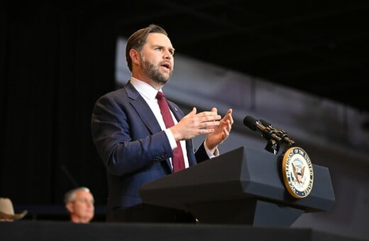 ΤΖΕΙ ΝΤΙ ΒΑΝΣ ΣΤΕΝΑ ΤΟΥ ΟΡΜΟΥΖ ΙΡΑΝ