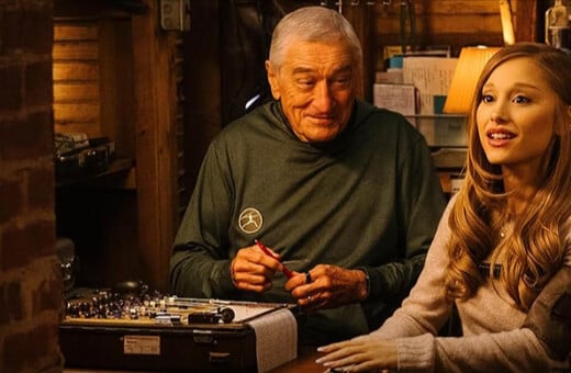 Ο Ντε Νίρο λέει ότι η Αριάνα Γκράντε είναι η πιο αστεία συμπρωταγωνίστριά του