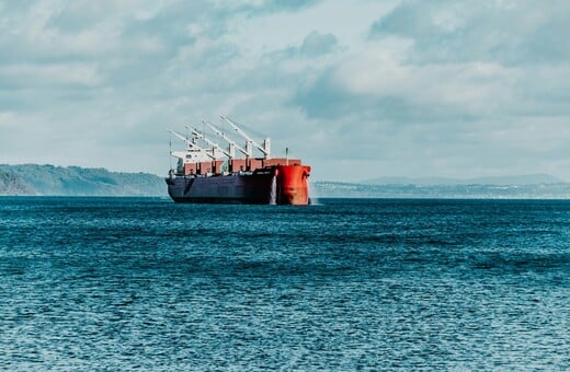 ΣΤΕΝΑ ΟΡΜΟΥΖ ΕΕ ΑΠΟΦΑΣΗ ΧΩΡΙΣ ΑΜΕΡΙΚΗ