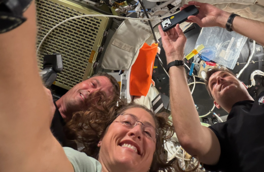 ΑΣΤΡΟΝΑΥΤΕΣ ΔΙΑΣΤΗΜΑ ΒΑΡΥΤΗΤΑ