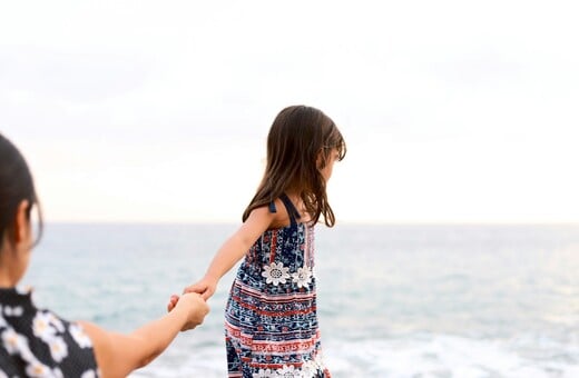 ΝΤΑΝΤΑΔΕΣ ΤΗΣ ΓΕΙΤΟΝΙΑΣ ΠΛΑΤΦΟΡΜΑ ΔΟΜΝΑ ΜΙΧΑΗΛΙΔΟΥ