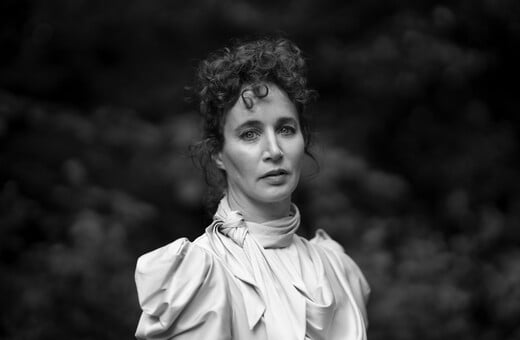 Μιράντα Τζουλάι: «Στην Αμερική, κάθε μέρα, είναι ένας γαμημένος εφιάλτης»