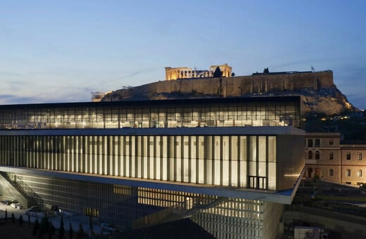 S&P: Σταθερή η Ελλάδα στην επενδυτική βαθμίδα BBB