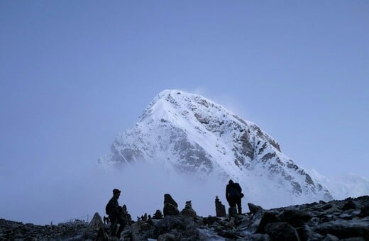ΕΒΕΡΕΣΤ ΠΛΗΜΜΥΡΕΣ 