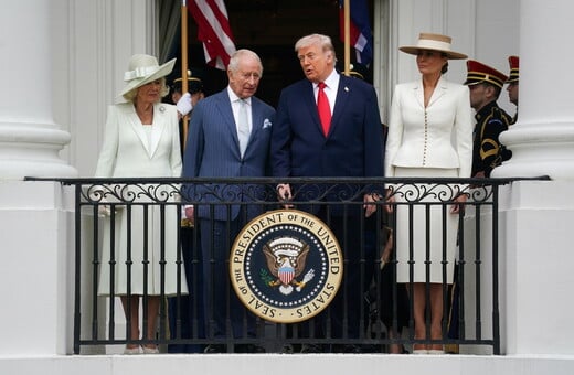 ΝΤΟΝΑΛΝΤ ΤΡΑΜΠ ΒΑΣΙΛΙΑΣ ΚΑΡΟΛΟΣ ΗΠΑ