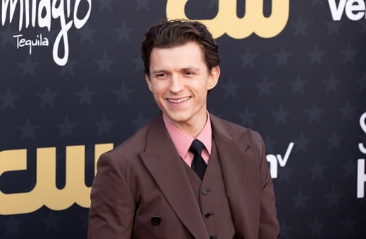 ΤΟΜ ΧΟΛΑΝΤ ΖΕΝΤΑΓΙΑ