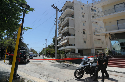 ΗΛΙΟΥΠΟΛΗ ΠΤΩΣΗ ΚΟΡΙΤΣΙΑ ΑΡΕΙΟΣ ΠΑΓΟΣ ΣΗΜΕΙΩΜΑ
