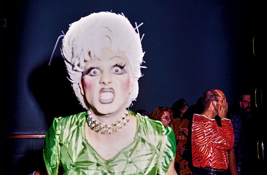 Sex, Clubs, Dissent: η queer νύχτα ως καταφύγιο, κάμερα και κίνδυνος