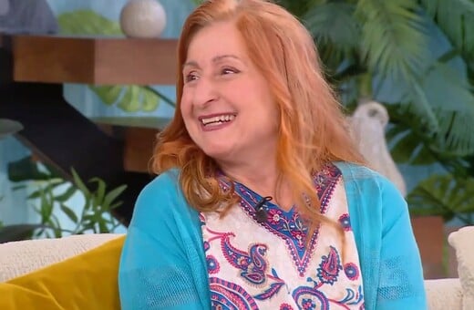 ΔΥΟ ΞΕΝΟΙ ΜΑΡΟΥΣΚΑ ΚΑΛΛΙΟΠΗ ΤΑΧΤΣΟΓΛΟΥ