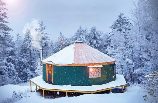 20 στρέμματα και ένα yurt στα δάση του Βερμόντ