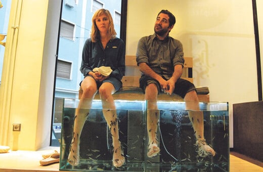 Με τη Θεοδώρα Τζήμου στo Fish Spa