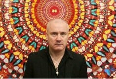 O Damien Hirst σχεδιάζει για τον Alexander Mc Queen