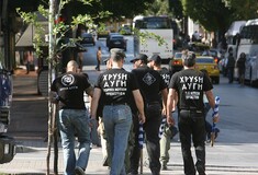 Διάλογοι που σοκάρουν μεταξύ των Χρυσαυγιτών
