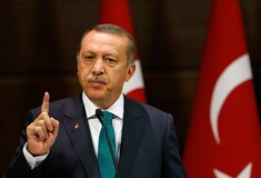 Διπλωματικό επεισόδιο με την Τουρκία: Ελληνική αντιπροσωπεία αποχώρησε από εκδήλωση με τον Ερντογάν