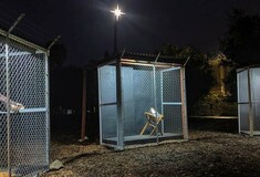 Σε χωριστά κελιά Ιωσήφ, Μαρία & Ιησούς: Μια φάτνη για τα απάνθρωπα Χριστούγεννα των μεταναστών στα σύνορα ΗΠΑ