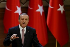 Η Τουρκία απειλεί τον Χάφταρ: Θα στείλουμε ναυτικό, πεζικό και αεροπλάνα εάν «πέσει» η Τρίπολη