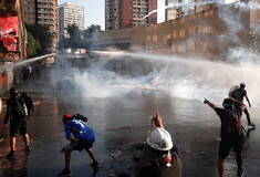 Χιλή: Νέα επεισόδια, πυρπολήσεις και λεηλασίες - Δύο νεκροί