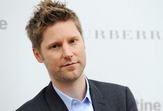 Τέλος ο Christopher Bailey από τον οίκο Burberry