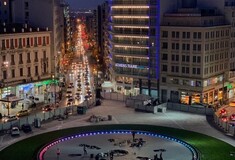 Η Πλατεία Ομονοίας τη νύχτα - Εντυπωσιακή φωτογραφία