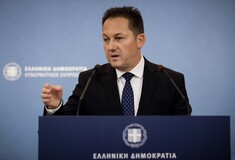 Πέτσας: Έκτακτα μέτρα για τον κοροναϊό με ΠΝΠ - Θα κλείσουν σχολεία και κινηματογράφοι αν χρειαστεί