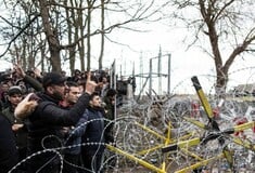 «Οι τουρκικές Αρχές μας έφεραν στα ελληνικά σύνορα»: Το οδοιπορικό του BBC στον Έβρο